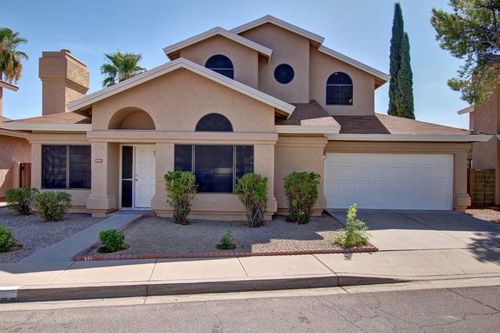 18801 N 42nd Ave, Glendale, AZ, 85308-7527 | Card Image