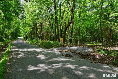 001 Robinson Hill Rd, Stonefort, IL, 62987 | Card Image