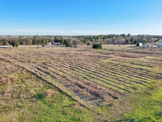 View of the garden area with in-bed irrigation. This area is between the farmhouse and Hwy 21. | Image 38