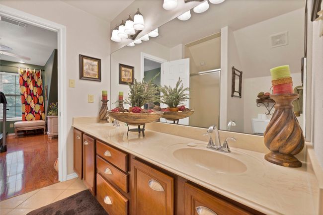 123 Native Cir, House other with 4 bedrooms, 4 bathrooms and null parking in Lancaster TX | Image 25
