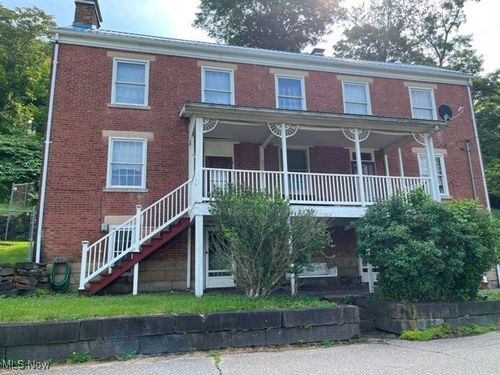 800 N Chestnut St, New Cumberland, WV, 26047-9486 | Card Image