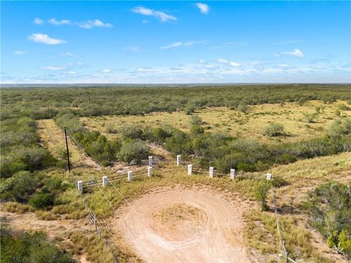 140 Paseo De La Mulada Rd, Rio Grande City, TX, 78582-2279 | Card Image