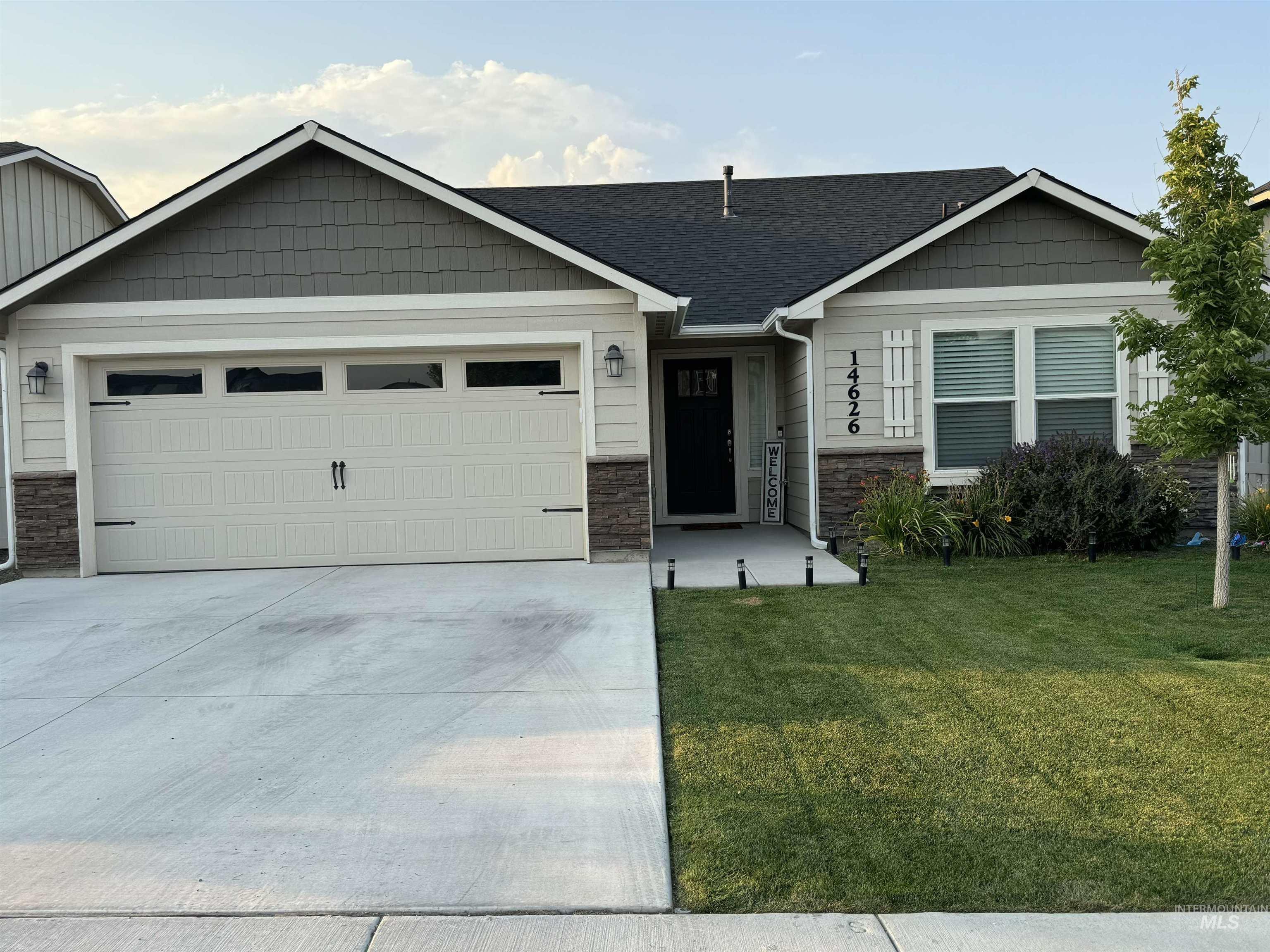 Dartmoor St, Caldwell, ID 83607