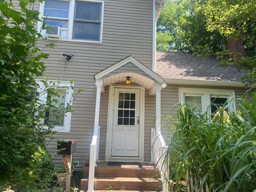 123 Jefferson Dr, Mastic Beach, NY, 11951-7223 | Card Image