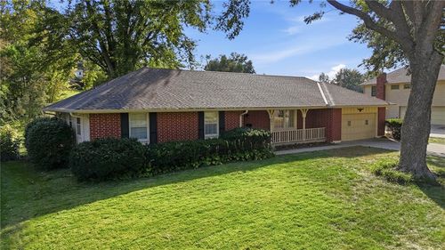 14301 E 44th St S, Independence, MO, 64055-4807 | Card Image