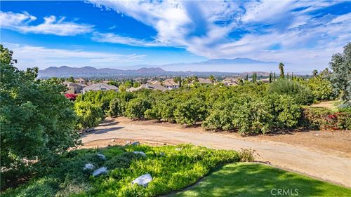 10851 Orchard View Ln, Riverside, CA, 92503-6604 | Card Image