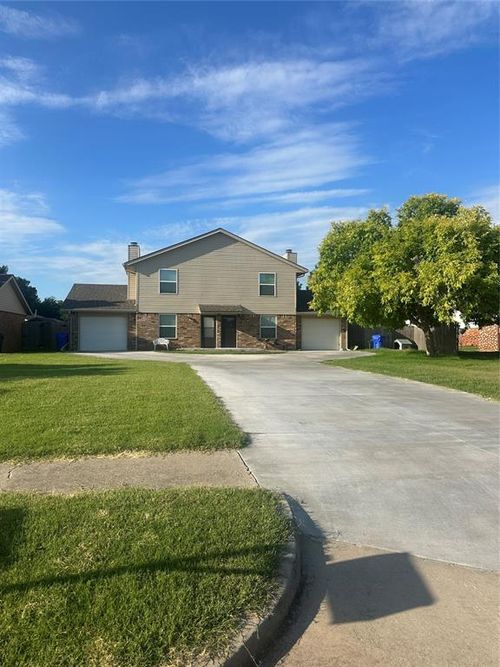 226 Skylark Ct, Norman, OK, 73069-8646 | Card Image