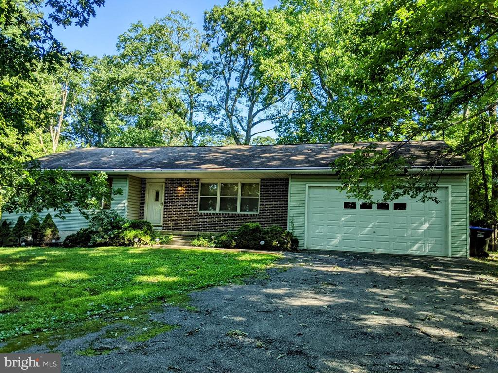Hill Rd, Honey Brook, PA 19344