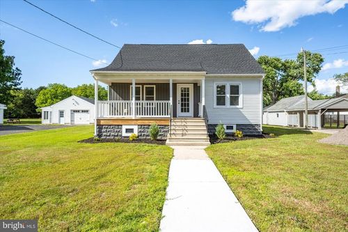 31015 Depot St, NEW CHURCH, VA, 23415-3122 | Card Image