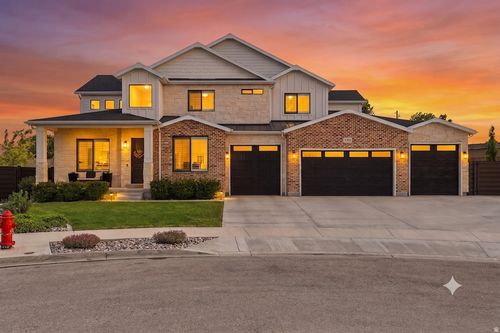 10676 S Urban Ridge Cv, South Jordan, UT, 84095-1292 | Card Image