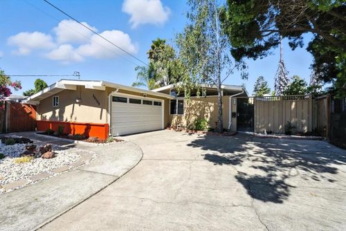 26709 Wauchula Way, Hayward, CA, 94545-3153 | Card Image
