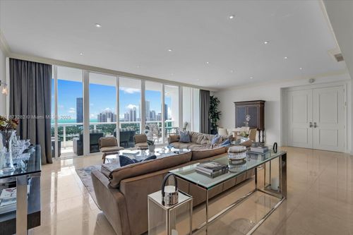apt-2002-20155 Ne 38th Ct, Aventura, FL, 33180-3261 | Card Image