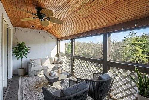 223 Cheswick Ct, Nashville, TN, 37215-3217 | Card Image