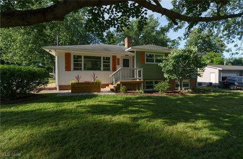 2767 Brouse St Nw, Uniontown, OH, 44685-7662 | Card Image