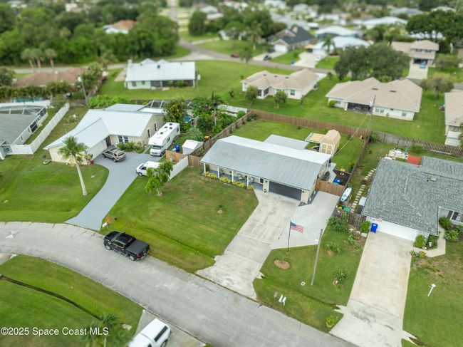 262 Dock Ave, House other with 2 bedrooms, 2 bathrooms and null parking in SEBASTIAN FL | Image 35