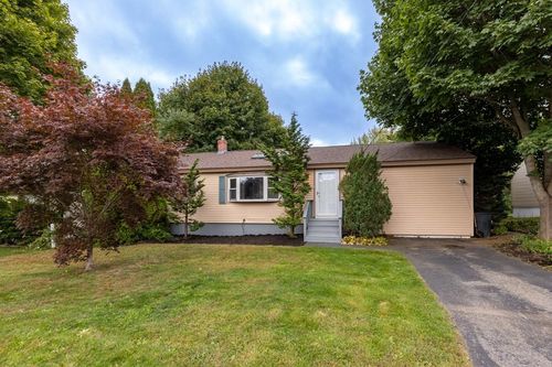 202 Leslie Drive, Portsmouth, NH, 03801 | Card Image