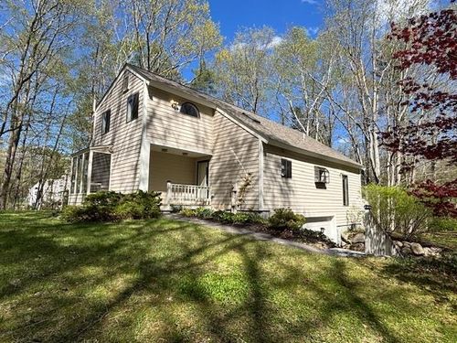 143 Harper Ridge Rd, East Hampstead, NH, 03826-2469 | Card Image