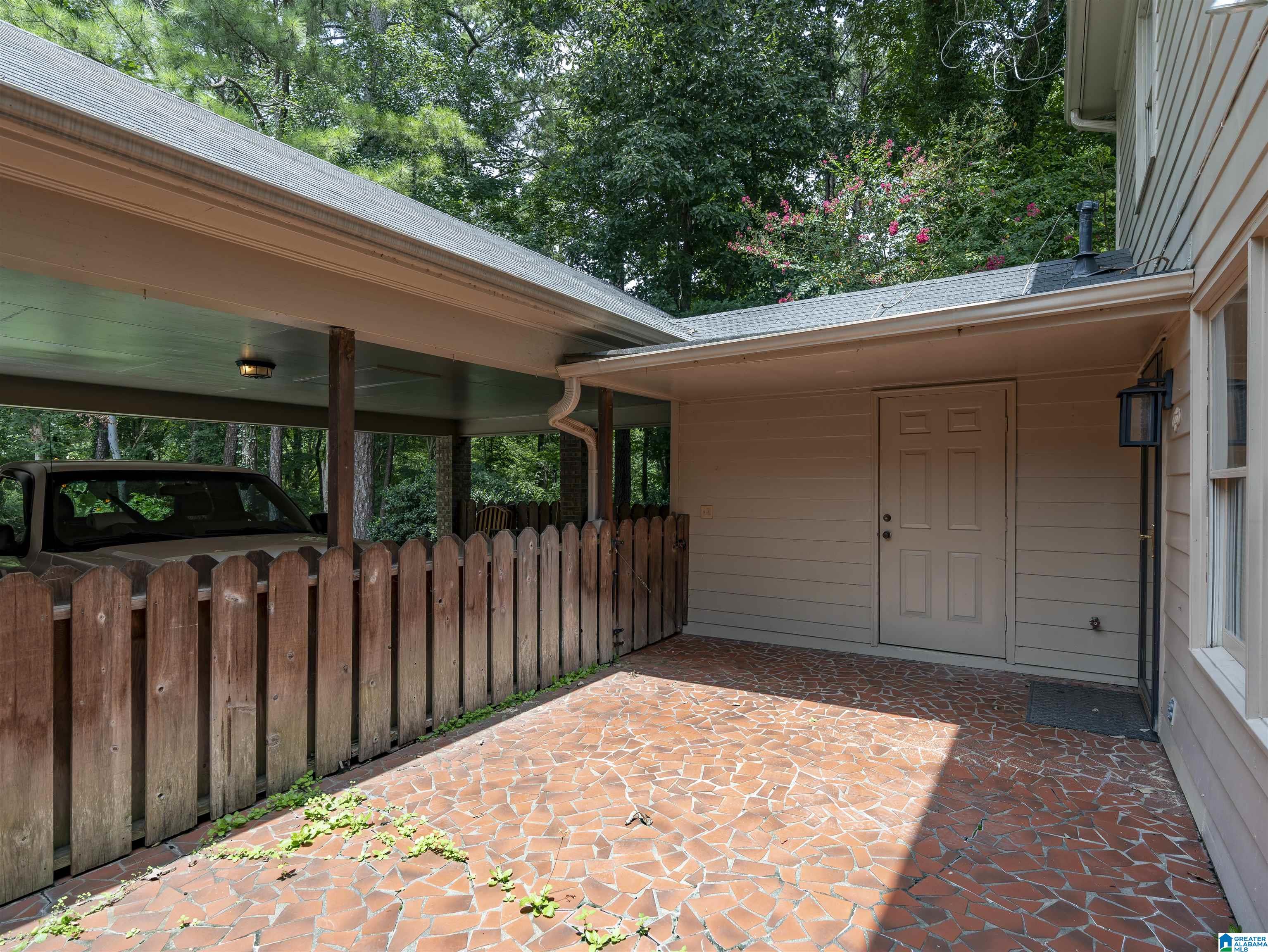 Residential in HOOVER 3