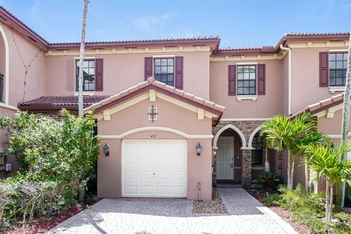457 Se 37th Pl, Homestead, FL, 33033-6203 | Card Image