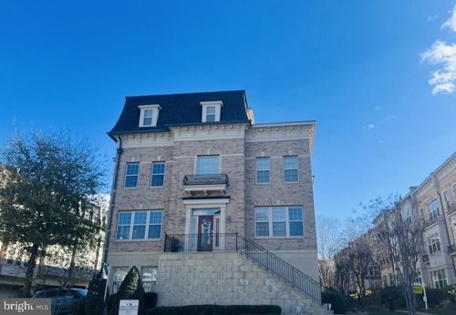 64-601 Sprintsail Way, OXON HILL, MD, 20745-3474 | Card Image