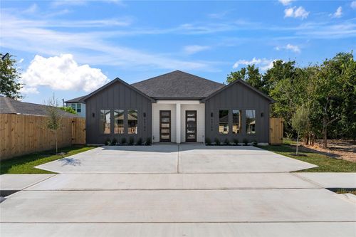 6418 Paris St, Houston, TX, 77021-4238 | Card Image