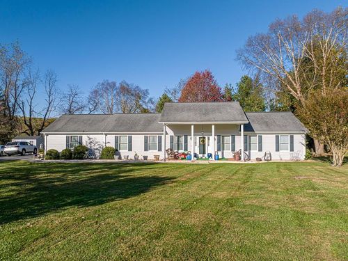 19230 Sterling Dr, Abingdon, VA, 24211-6744 | Card Image