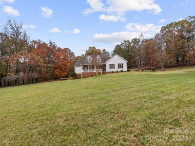 170 Stoneybrook Way, House other with 4 bedrooms, 3 bathrooms and null parking in Tryon NC | Image 2