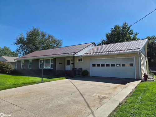 210 Peasley Avenue, Oskaloosa, IA, 52577 | Card Image