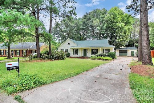 11718 Fernhurst Ln, Charlotte, NC, 28277-5641 | Card Image