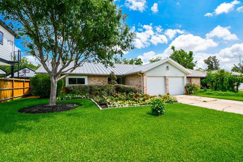 10426 Alcott Dr, Houston, TX, 77043-2109 | Card Image