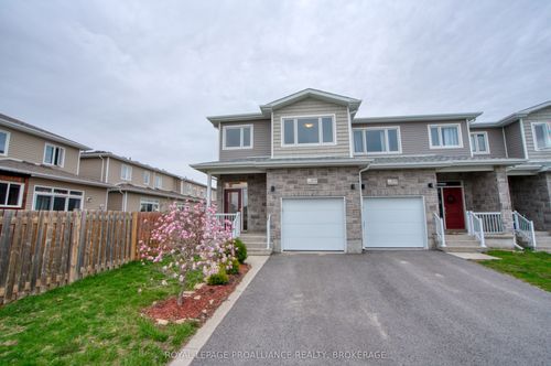938 Riverview Way, Kingston, ON, K7K0J2 | Card Image