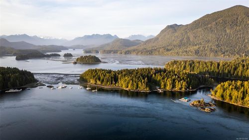 0 Neilson Island, Tofino, BC, V0R2Z0 | Card Image