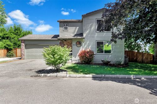 9834 Ne 140th Pl, Kirkland, WA, 98034-5175 | Card Image