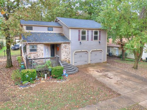 4822 S Linwood Dr, Sand Springs, OK, 74063-3108 | Card Image