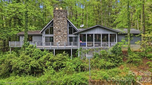 260 Tranquility Pl, Hendersonville, NC, 28739-8314 | Card Image