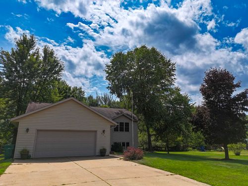 895 Waterworks Rd, Nekoosa, WI, 54457-1510 | Card Image