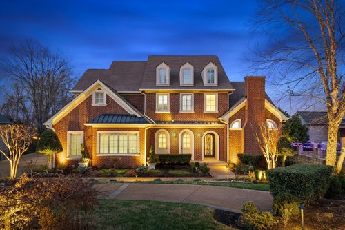 90 Governors Way, Brentwood, TN, 37027-8927 | Card Image