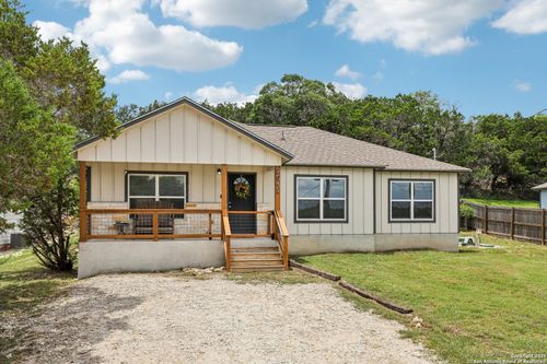 2942 Contour Dr, Spring Branch, TX, 78070-6674 | Card Image