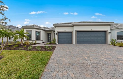 4826 Empire Landing Run, LAKEWOOD RANCH, FL, 34211-2913 | Card Image
