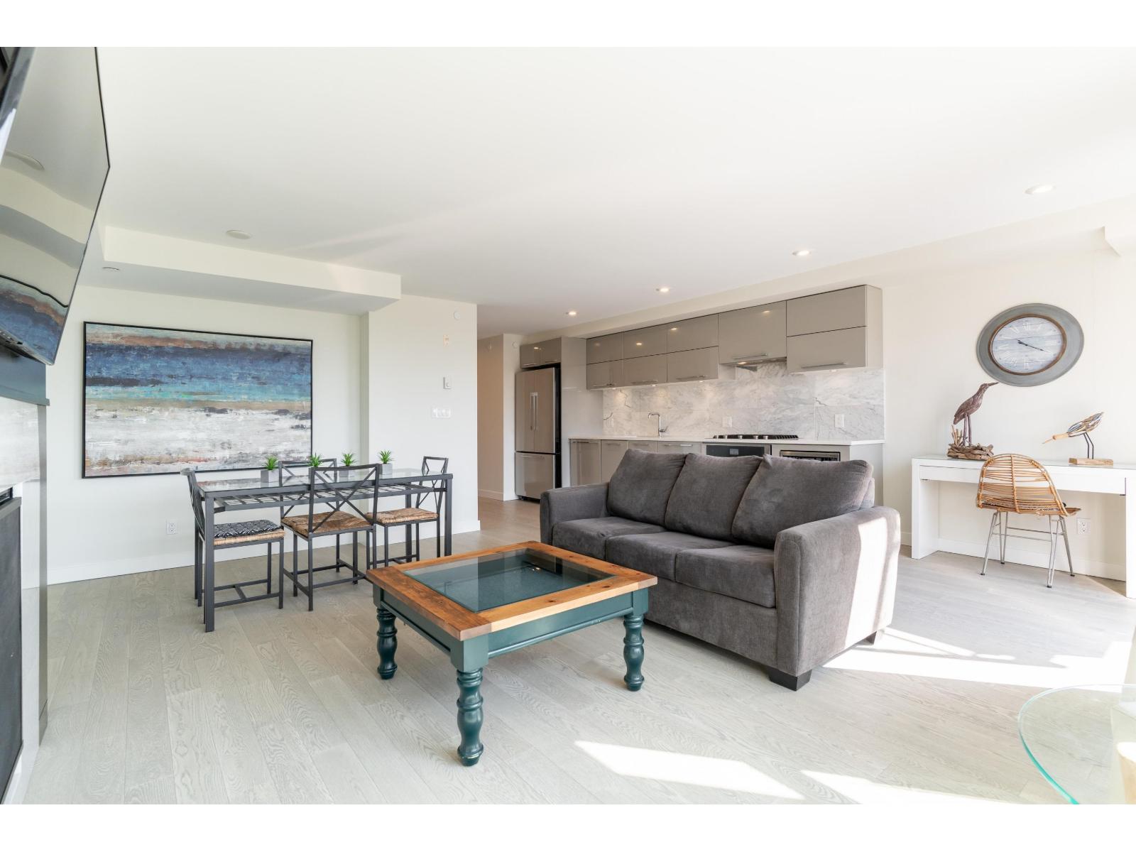 Residential in White Rock 5