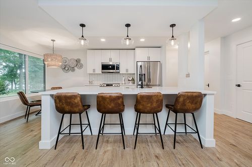 apt-a-107 Knoll Ct, Noblesville, IN, 46062-8989 | Card Image