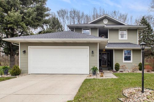 3720 Oak Ridge Dr, Elkhart, IN, 46517-3861 | Card Image