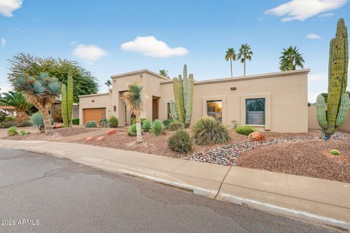 8716 E Via De La Luna, Scottsdale, AZ, 85258-3547 | Card Image