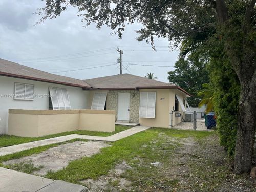 18737-18737 Sw 100th Ave, Cutler Bay, FL, 33157-6905 | Card Image