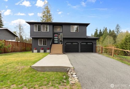 3426 230th Dr Ne, Granite Falls, WA, 98252-9355 | Card Image