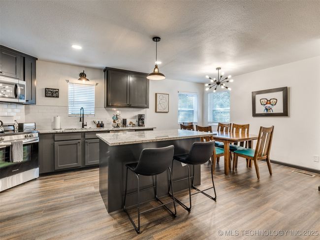 11 Port Duncan Blvd, House other with 3 bedrooms, 3 bathrooms and null parking in Afton OK | Image 13