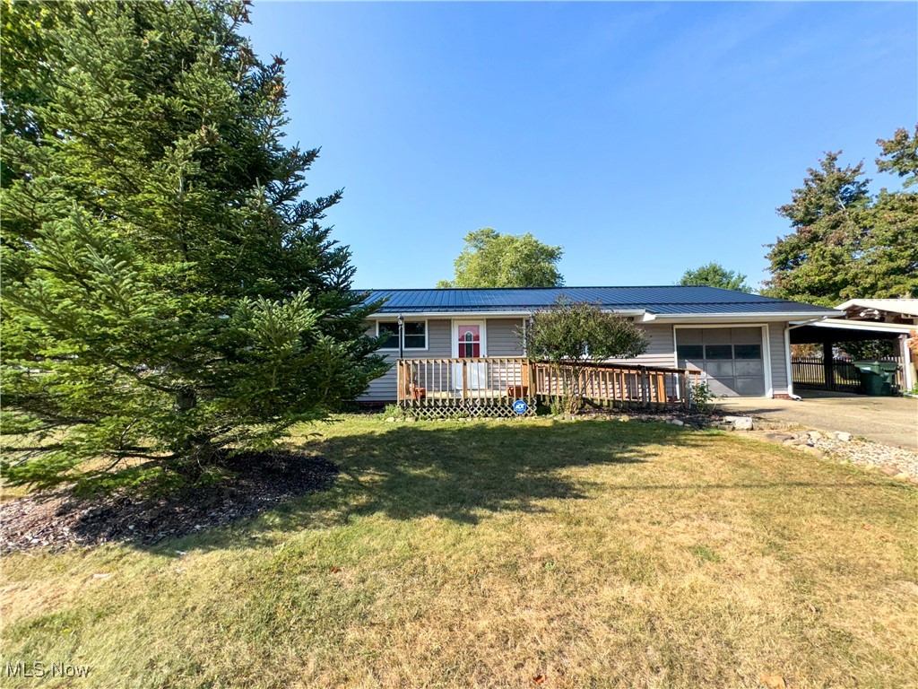 Lindimore St, Minerva, OH 44657