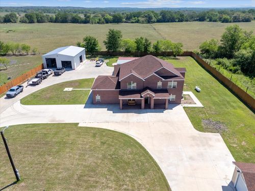 886 Zilss Rd, La Grange, TX, 78945-5896 | Card Image
