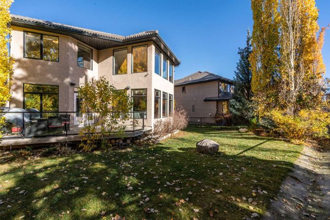 75 Hamptons Close Nw, Home with 5 bedrooms, 3 bathrooms and 4 parking in Calgary AB | Image 41