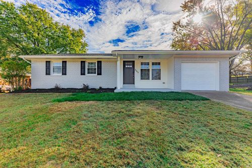 3713 Debbie Ln, Evansville, IN, 47711-3663 | Card Image